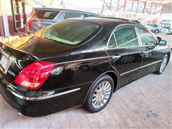 تۆیۆتا کراون